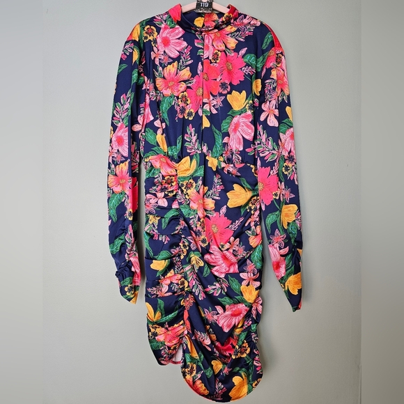 Finders Keepers Navy Floral Mini Dress w Cut-Out Detailing - Picture 8 of 14